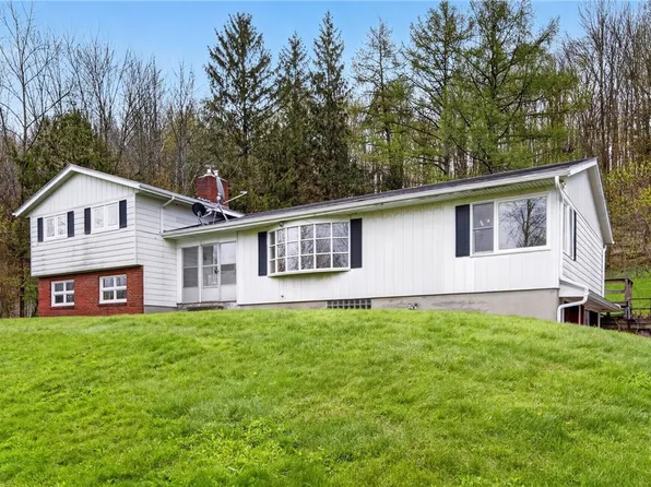 2458 Ridge Rd, Mc Graw, NY 13101
