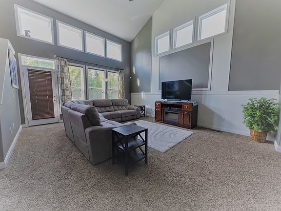 Lots of natural light