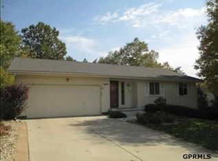 4965 S 167th Ave, Omaha, NE 68135