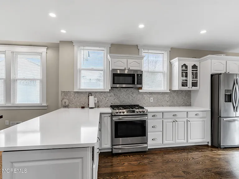 524 Fisk Ave — Photo 12