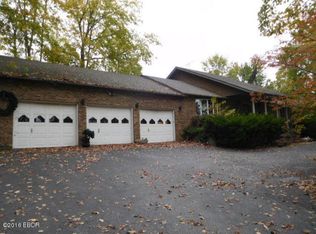 1502 S Fosse Rd, Marion, IL 62959