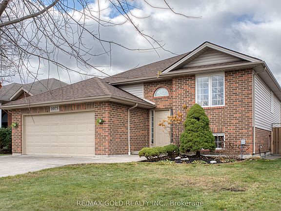 2nd image of 1075 Banwell Rd