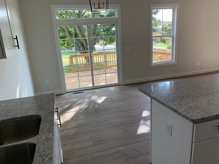 15303 American Legion Dr — Photo 6