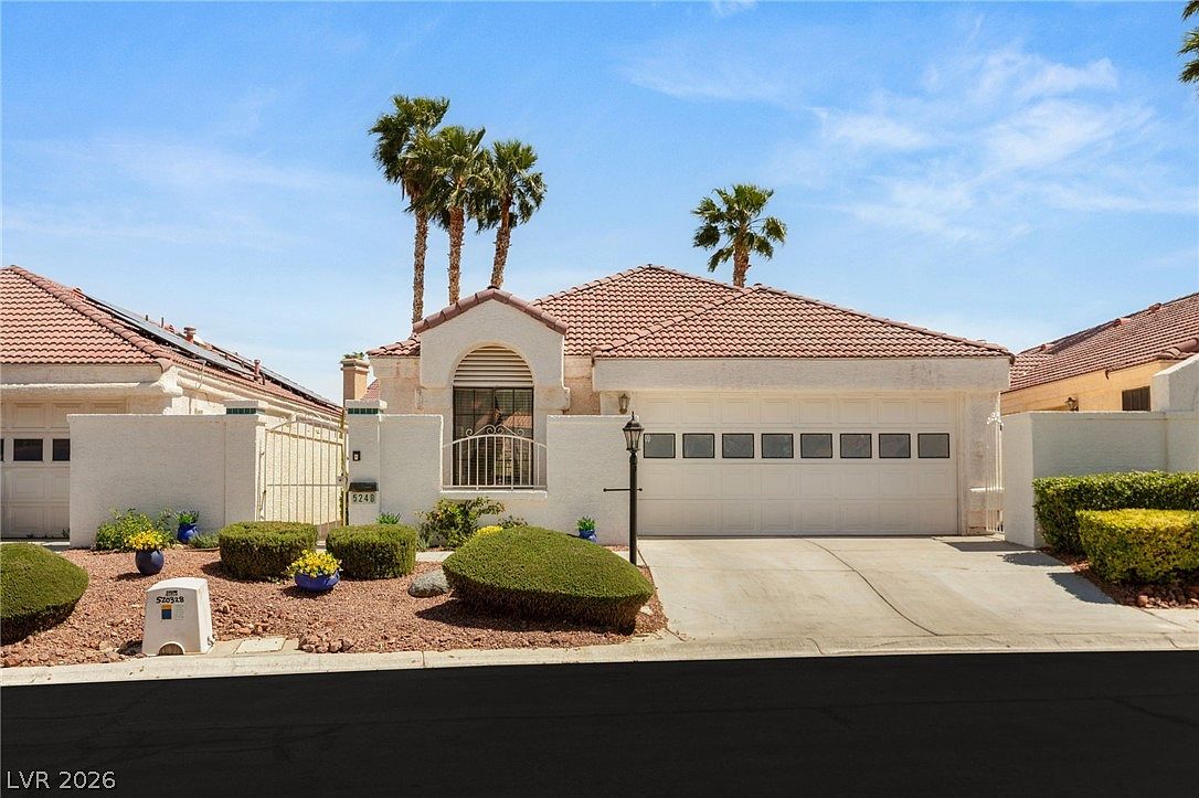 5240 Crooked River Cir