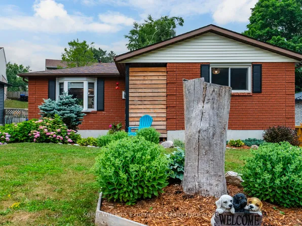 769 Pratt Ave, Midland, ON L4R 5A2