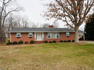 5401 Gyddie Dr, Winston Salem, NC 27105