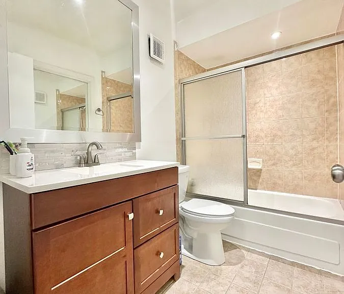 8131 Kingsway Ct — Photo 23