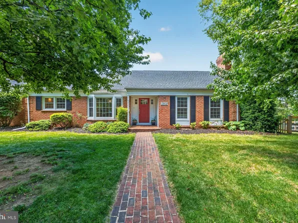 13502 Donnybrook Dr, Hagerstown, MD 21742