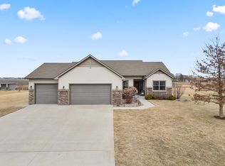 2377 167th Pl, Ames, IA 50014