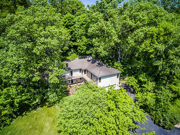 3rd image of 42W526 Hidden Springs Dr