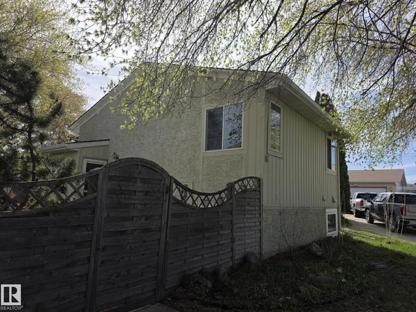 16 S Ram Cres, Devon, AB T9G 1V4