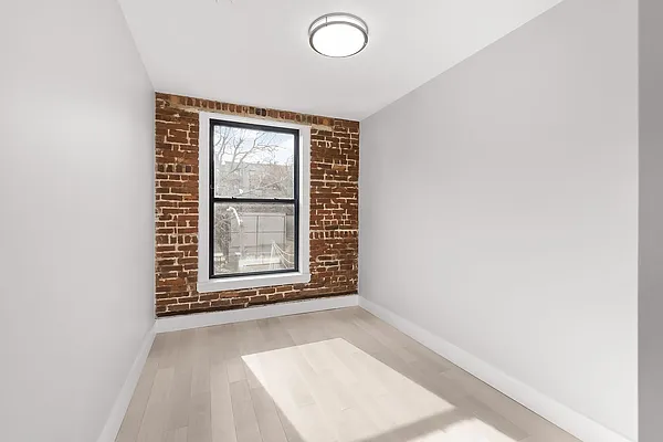 Rented by Compass | media 8