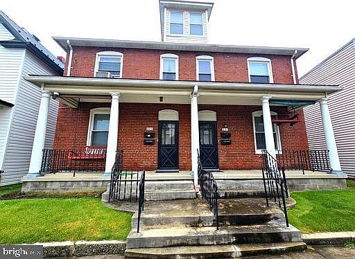 1st image of 223 Grand Ave