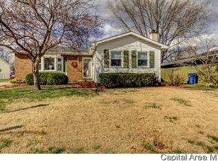 2361 Grinnell Dr, Springfield, IL 62704