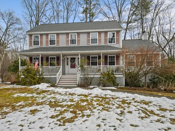47 Scribner Rd, Tyngsboro, MA 01879