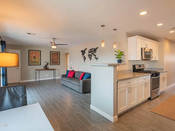 7002 E HOLLY Street, Scottsdale, AZ 85257