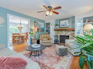 35 Fales Rd, Bristol, RI 02809