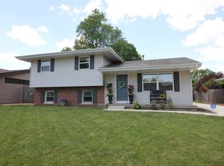37 Longbow Ln, Springfield, IL 62704