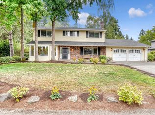 4045 Bass Ln, Lake Oswego, OR
