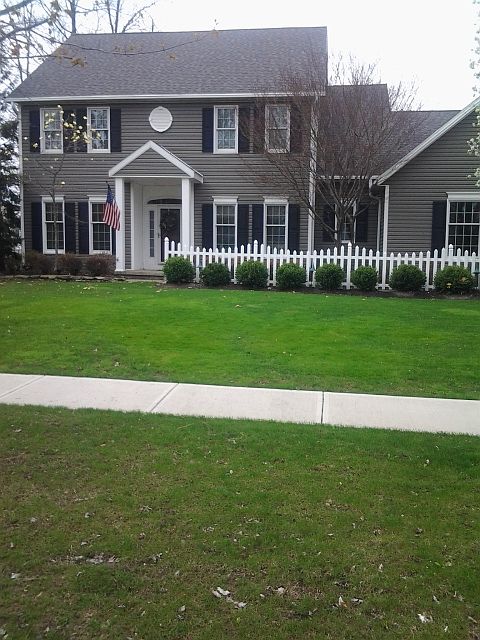 1st image of 1055 Cedarwood Ln
