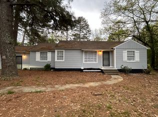 211 N Sunset Ter, Jackson, MS 39212