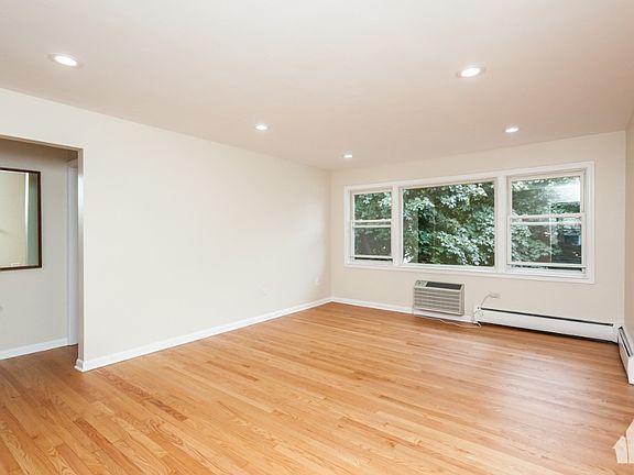 3rd image of 4709 N Virginia Ave APT 3B