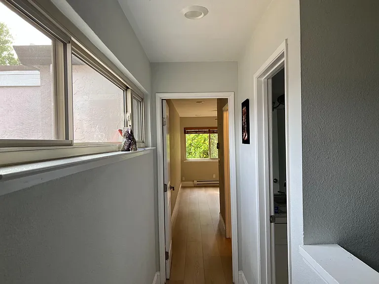 2598 Knightsbridge Ln — Photo 18