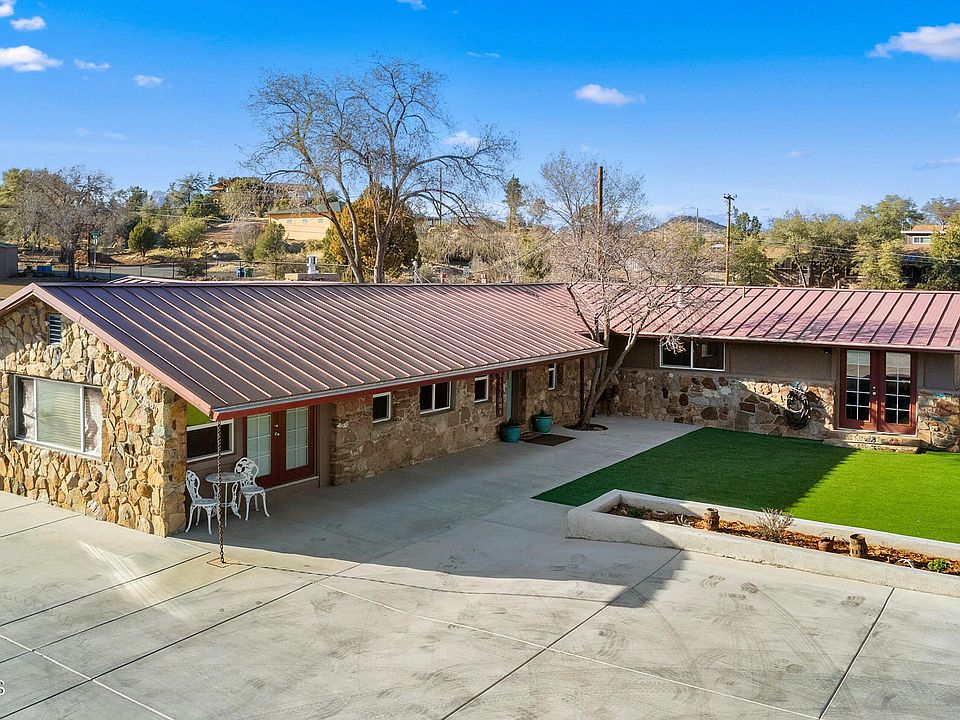 1st image of 1007 Country Park Dr