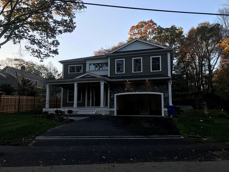 2nd image of 72 Canterbury Rd