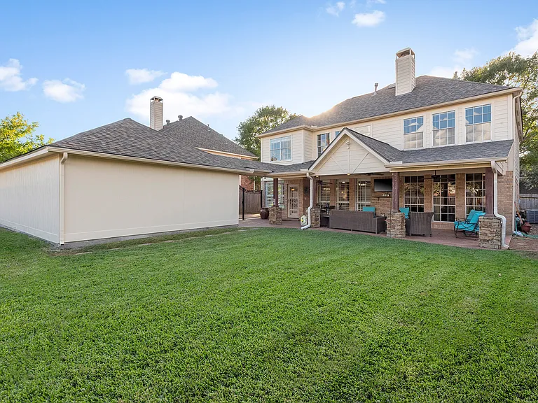 1719 Cantigny Ln — Photo 41