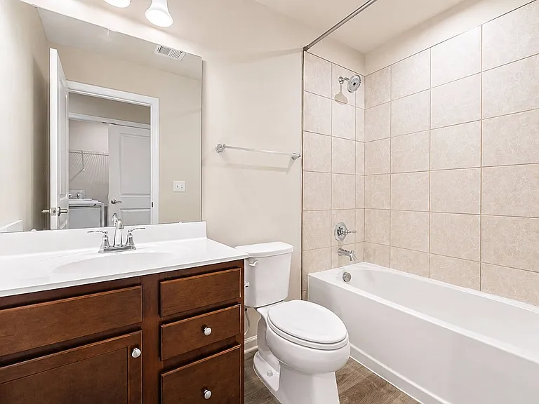 133 Capeside Ct — Photo 12