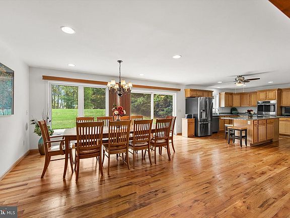 5th image of 28880 Hudson Rd