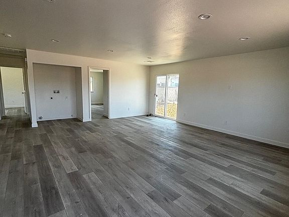 3rd image of 1657 W 126th St #2