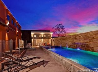 1401 S Flores St APT 202, San Antonio, TX 78204
