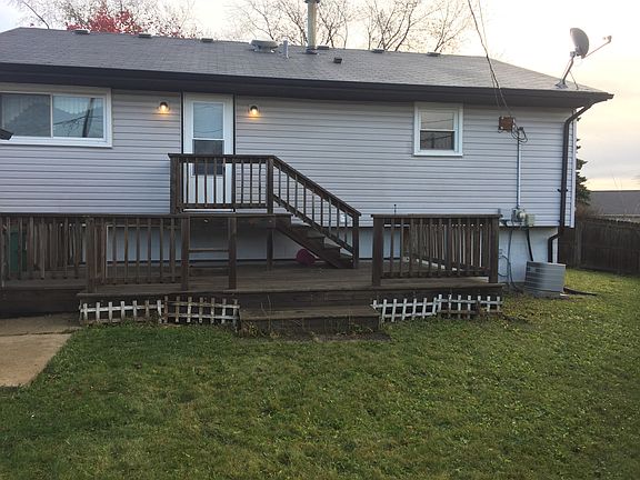 Deck and Fenced yard