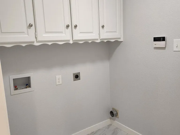 408 Miranda Ter — Photo 24