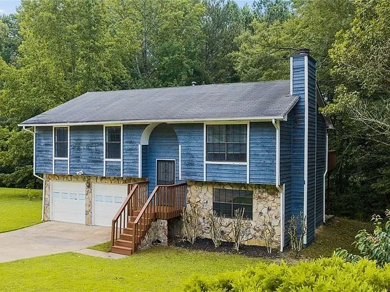 7055 Hania Dr — Photo 4