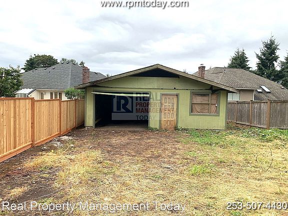 3rd image of 21205 104th Ave SE