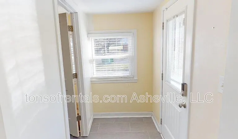 653 Long Shoals Rd — Photo 7