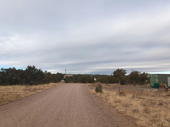 4th image of 8361 Apache Dr