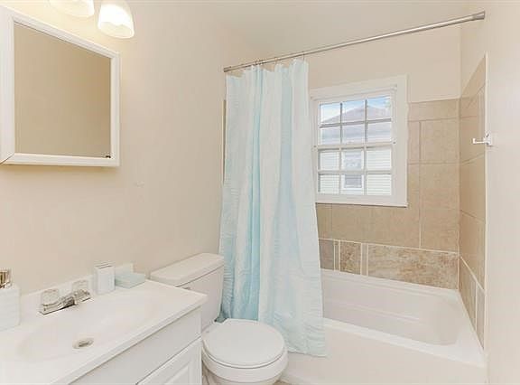 5th image of 2821 N 45th St