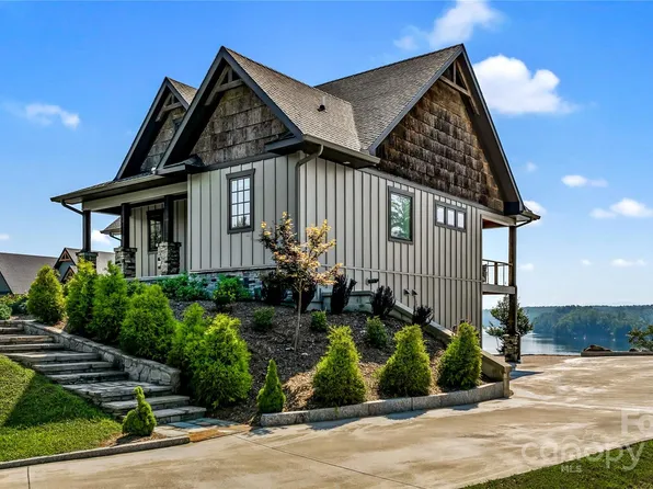 452 Lake Crest Dr #3, Nebo, NC 28761