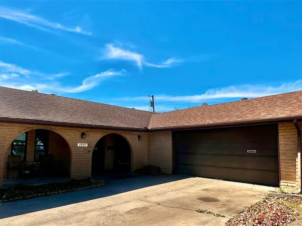 2909 Ames Ave, Ponca City, OK 74604