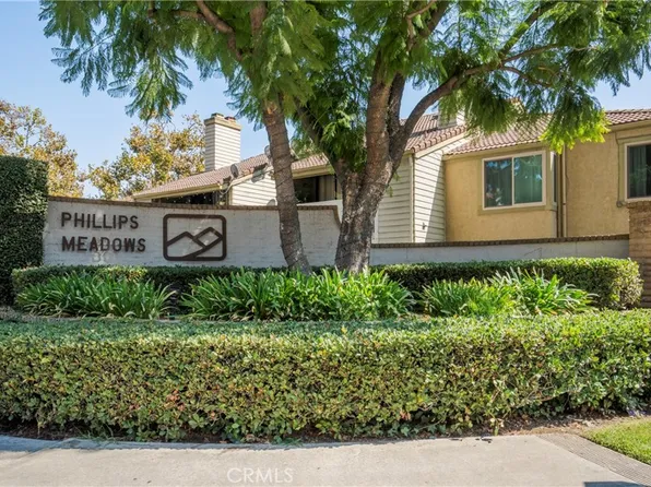 6 Country Mile Rd, Pomona, CA 91766