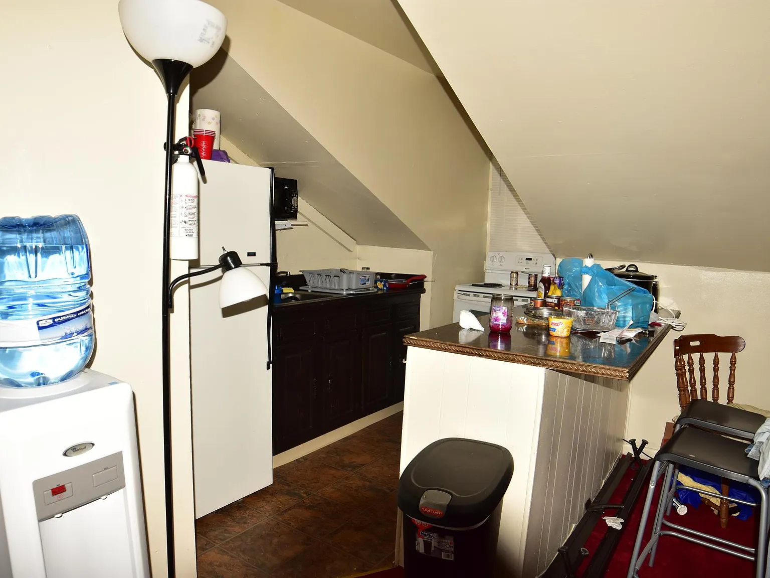 2 bed, 800 sqft, $1,700 — Photo 3