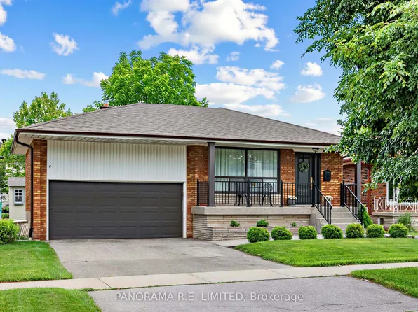 60 Norgrove Cres, Toronto, ON M9P 3C6
