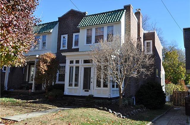 1st image of 1606 Woodlawn Ave