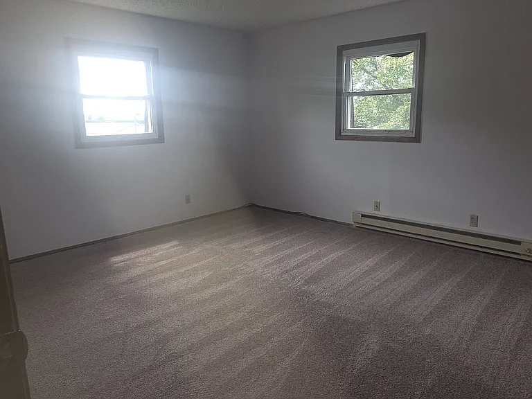 750 W Bethel Dr #11 — Photo 7