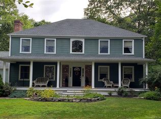 41 Cardinal Rd, East Lyme, CT 06333