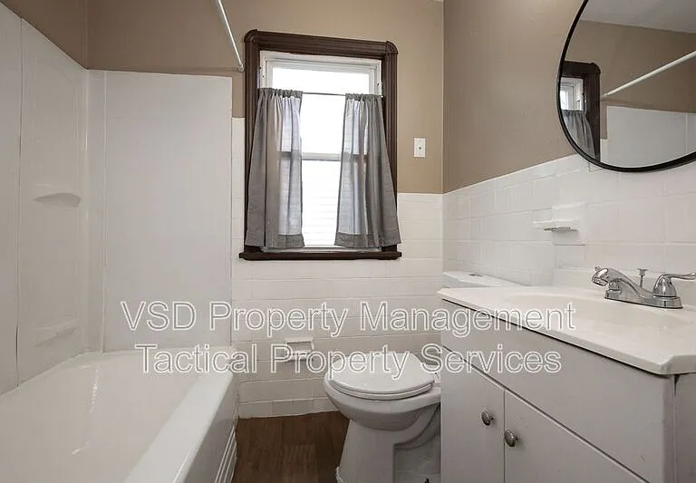 5120 Clement Ave — Photo 10